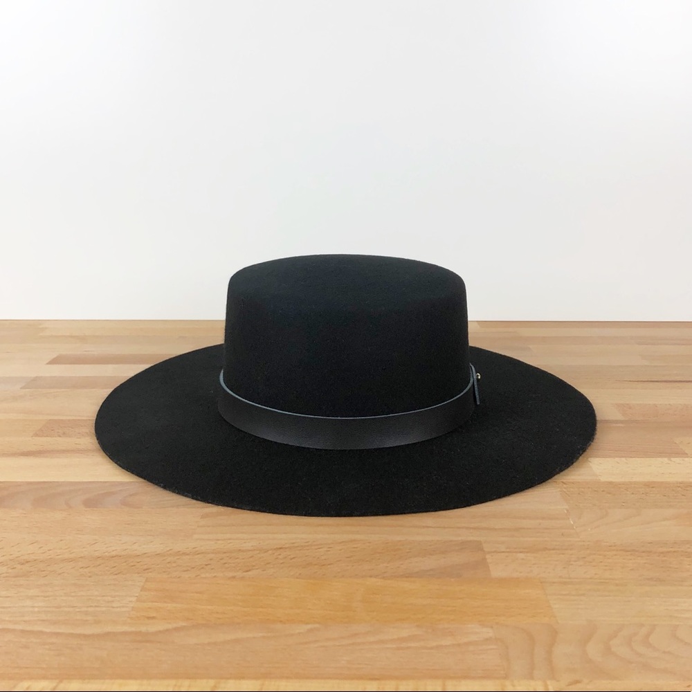 gigi pip • black dahlia stiff brim boater hat